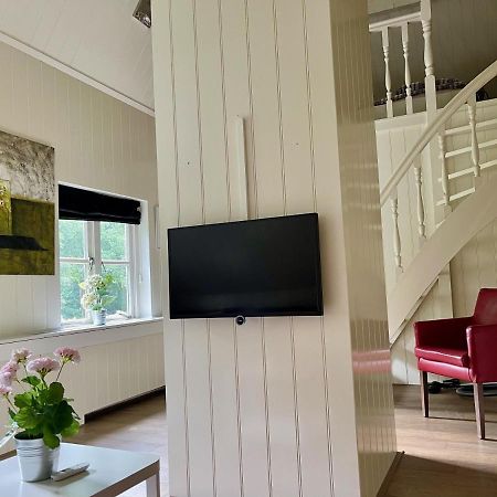 Karibu Het Voorhuis 2 Tot 6 Persoons Luxe Slaapkamers Met Een Mooie Woonkeuken Daarle Εξωτερικό φωτογραφία
