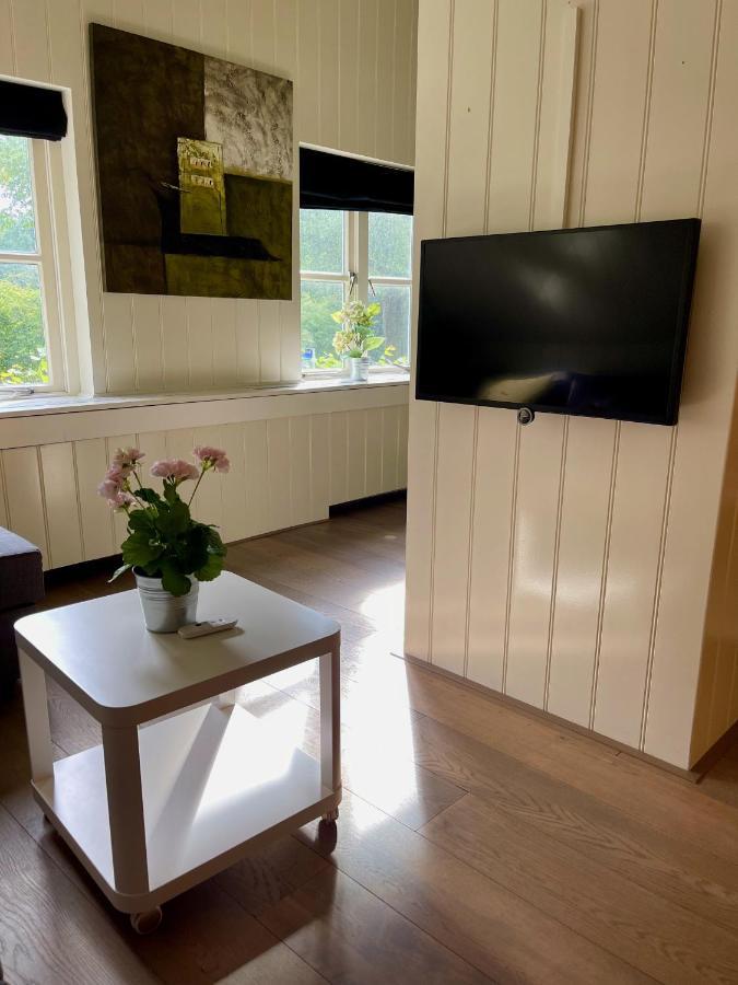 Karibu Het Voorhuis 2 Tot 6 Persoons Luxe Slaapkamers Met Een Mooie Woonkeuken Daarle Εξωτερικό φωτογραφία