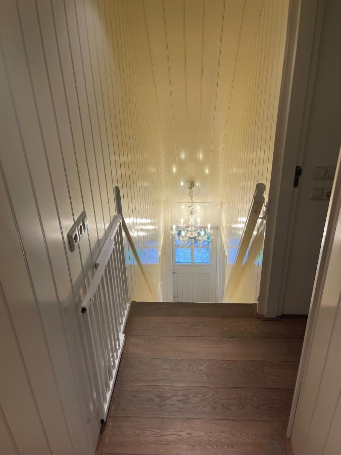 Karibu Het Voorhuis 2 Tot 6 Persoons Luxe Slaapkamers Met Een Mooie Woonkeuken Daarle Εξωτερικό φωτογραφία