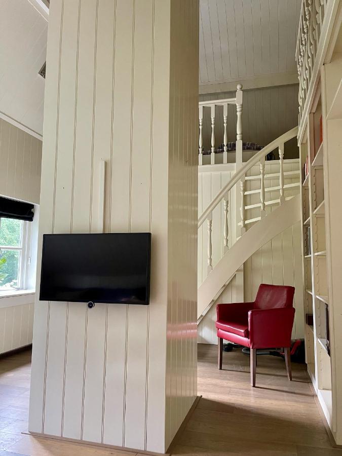 Karibu Het Voorhuis 2 Tot 6 Persoons Luxe Slaapkamers Met Een Mooie Woonkeuken Daarle Εξωτερικό φωτογραφία